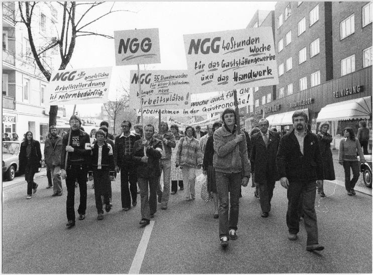 NGG-Mitglieder bei der Demonstration am 1. Mai 1980 in Hamburg.